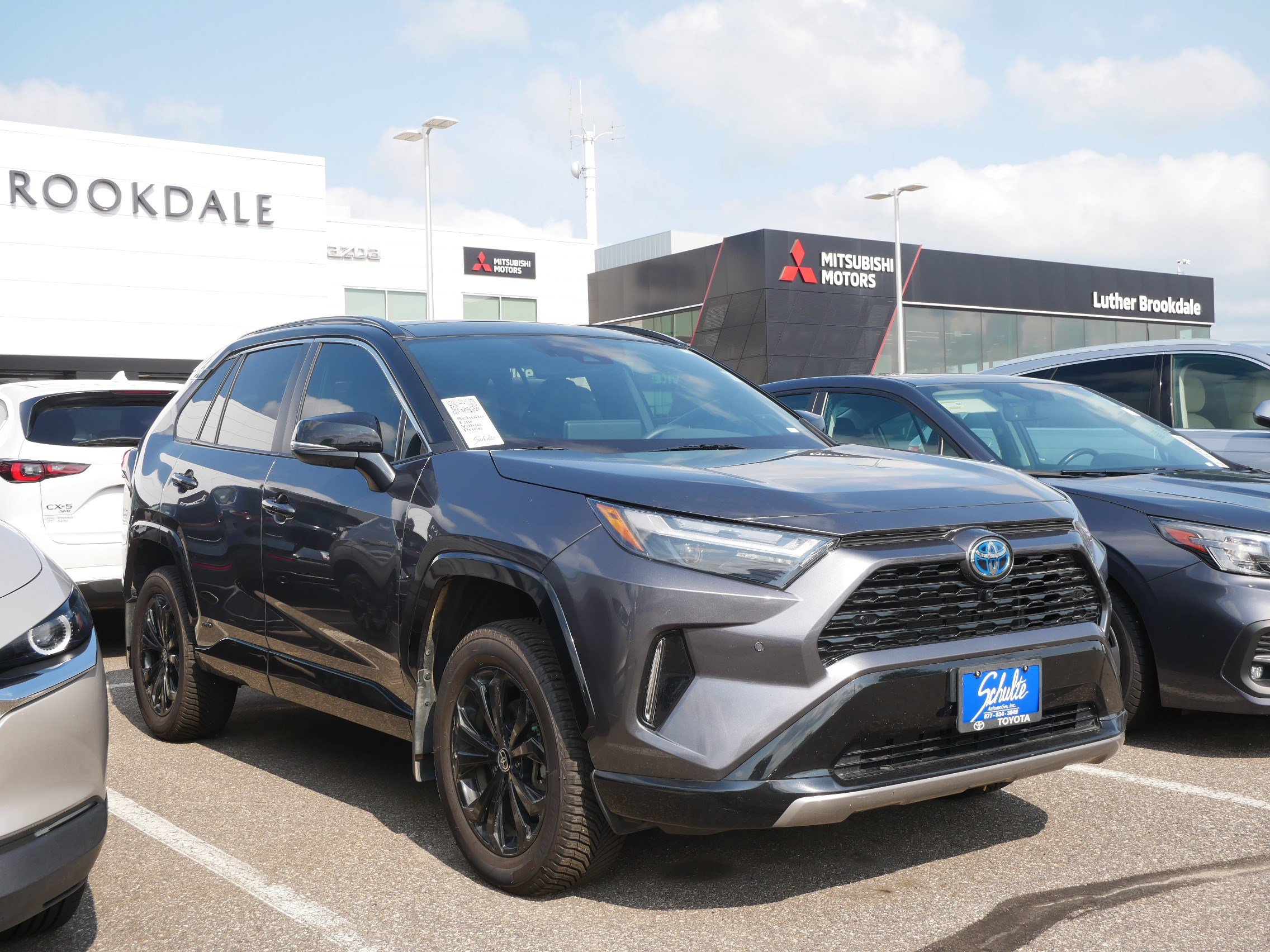 Used 2024 Toyota RAV4 XSE w/ Advanced Technology Package AWD/4WD video 1