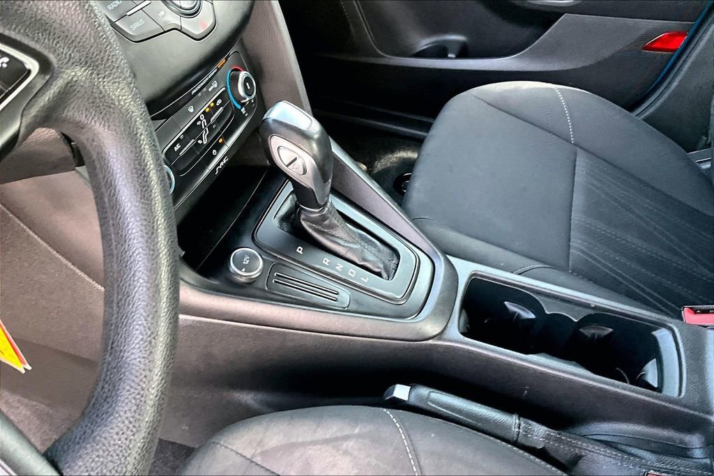 Used 2016 Ford Focus SE image 15
