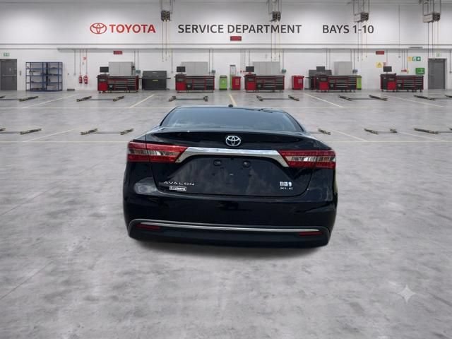 Used 2018 Toyota Avalon XLE Premium FWD image 7