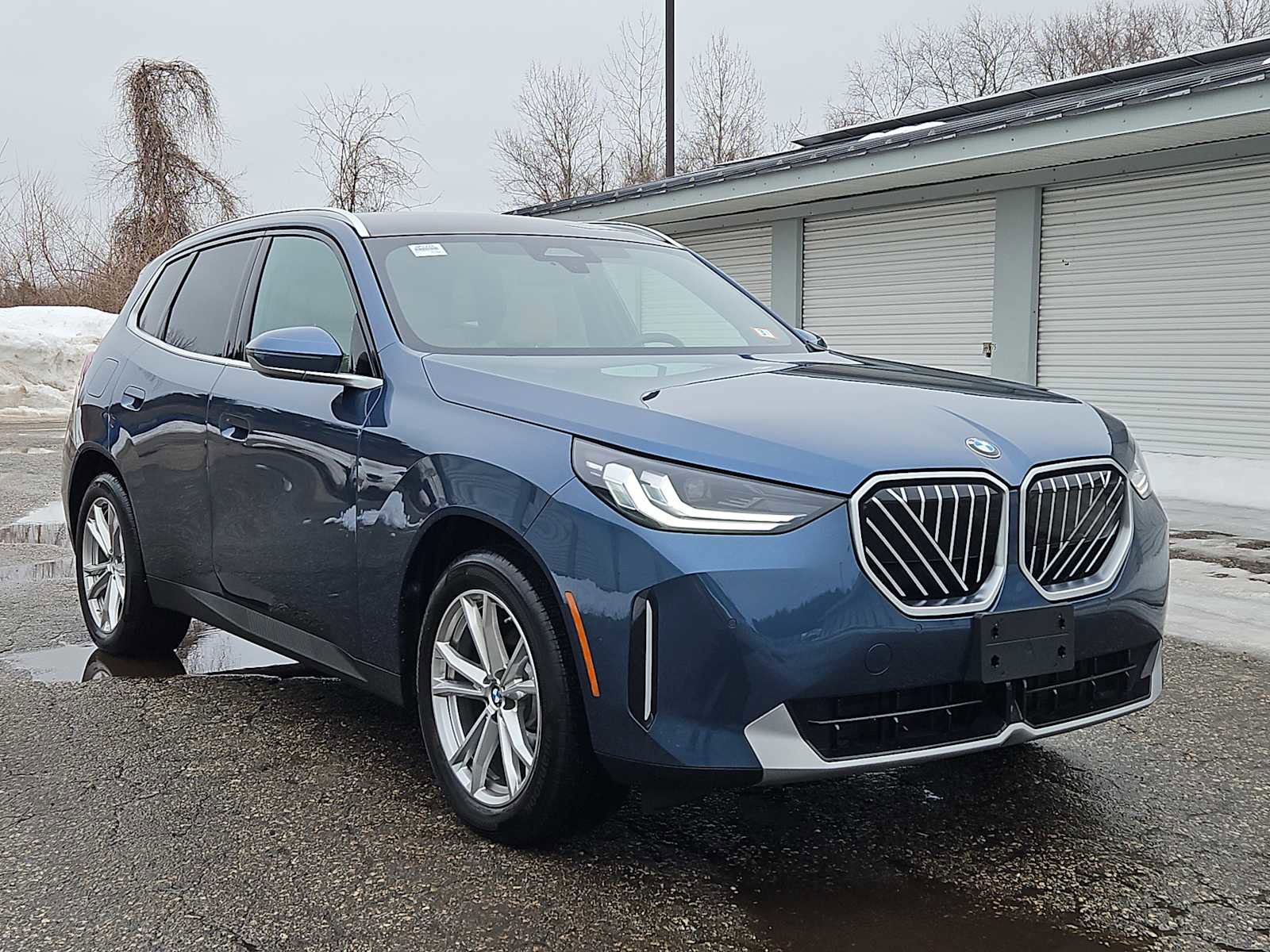 Used 2025 BMW X3 xDrive30i w/ Convenience Package image 9