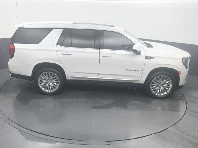 Used 2024 GMC Yukon Denali RWD image 26