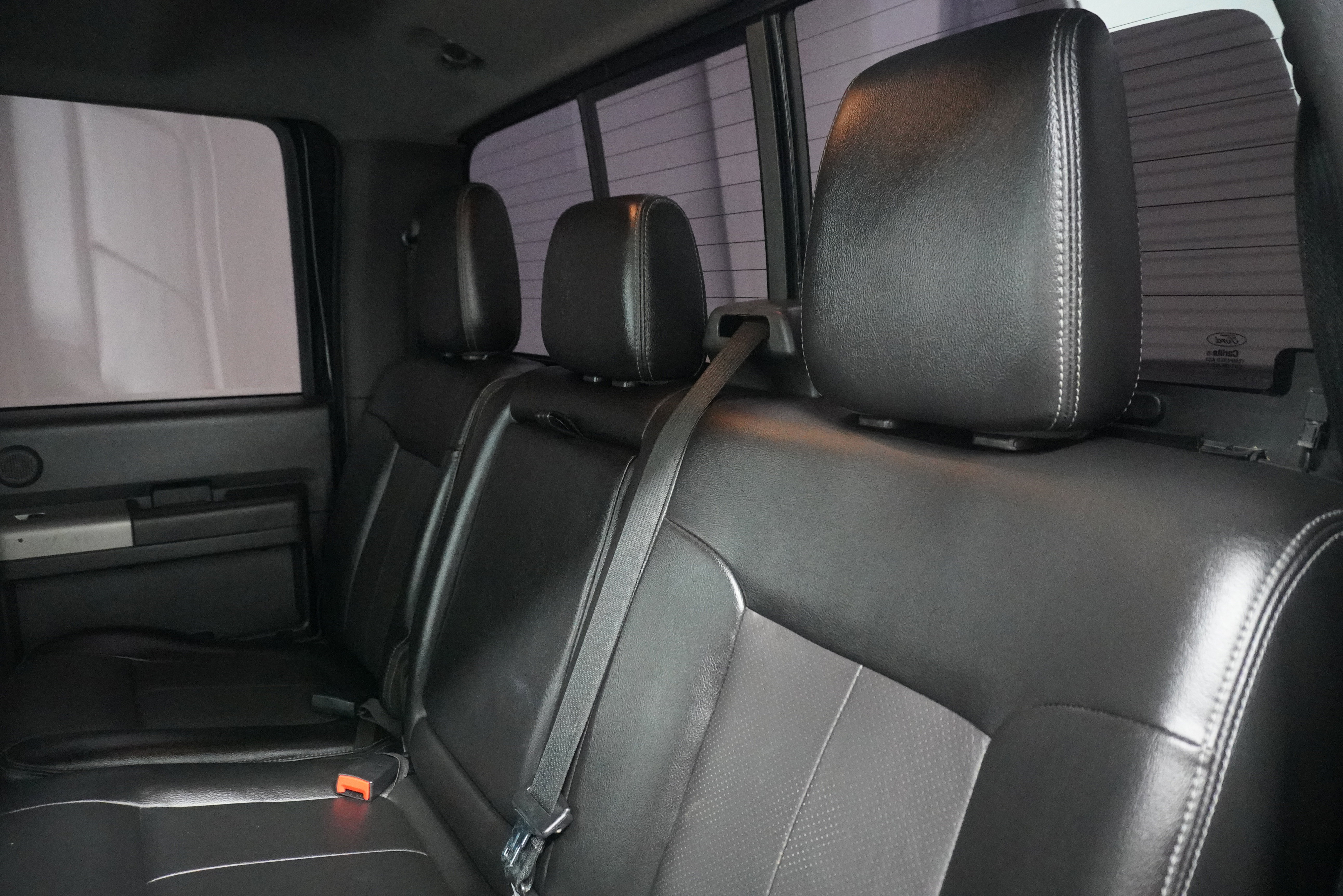Used 2015 Ford F250 Lariat w/ Lariat Ultimate Package AWD/4WD image 13
