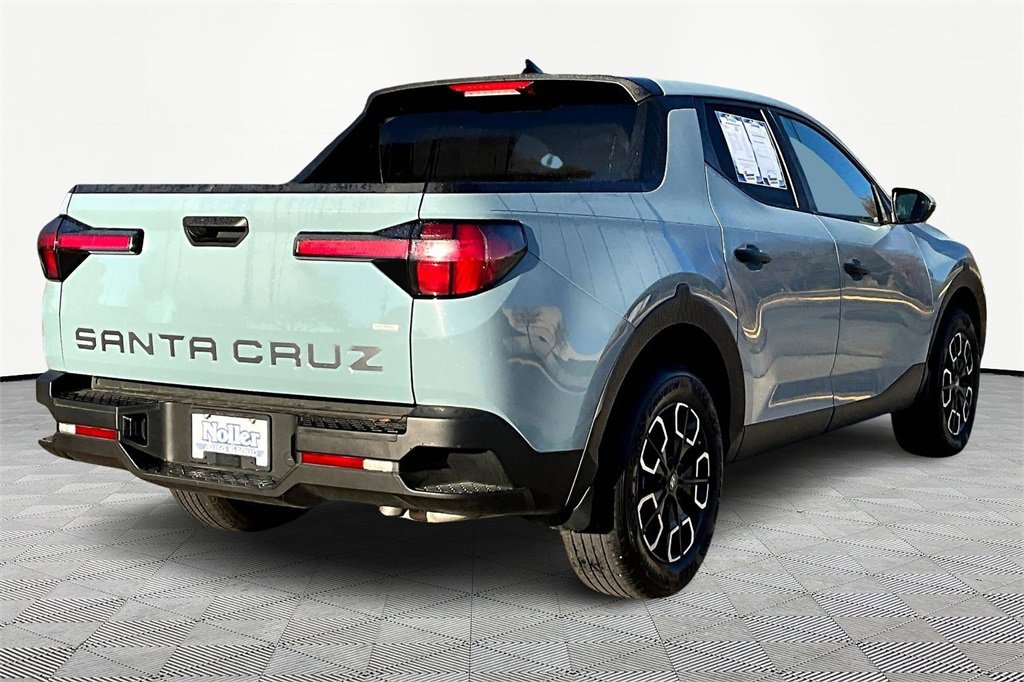 Used 2022 Hyundai Santa Cruz SEL image 2