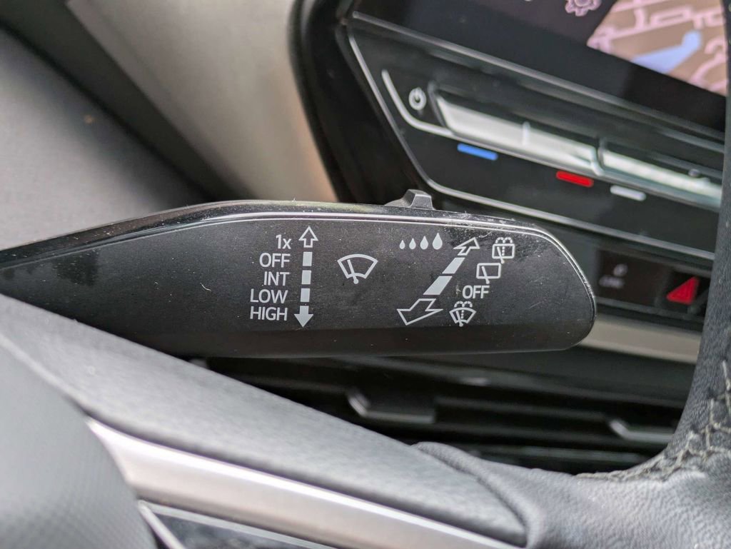 Certified 2023 Volkswagen ID.4 Pro image 34