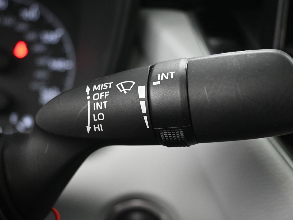 Used 2024 Toyota Corolla SE w/ SE Premium Package FWD image 21