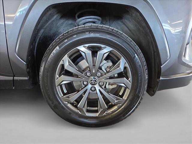 Certified 2023 Toyota RAV4 XLE Premium AWD/4WD image 22