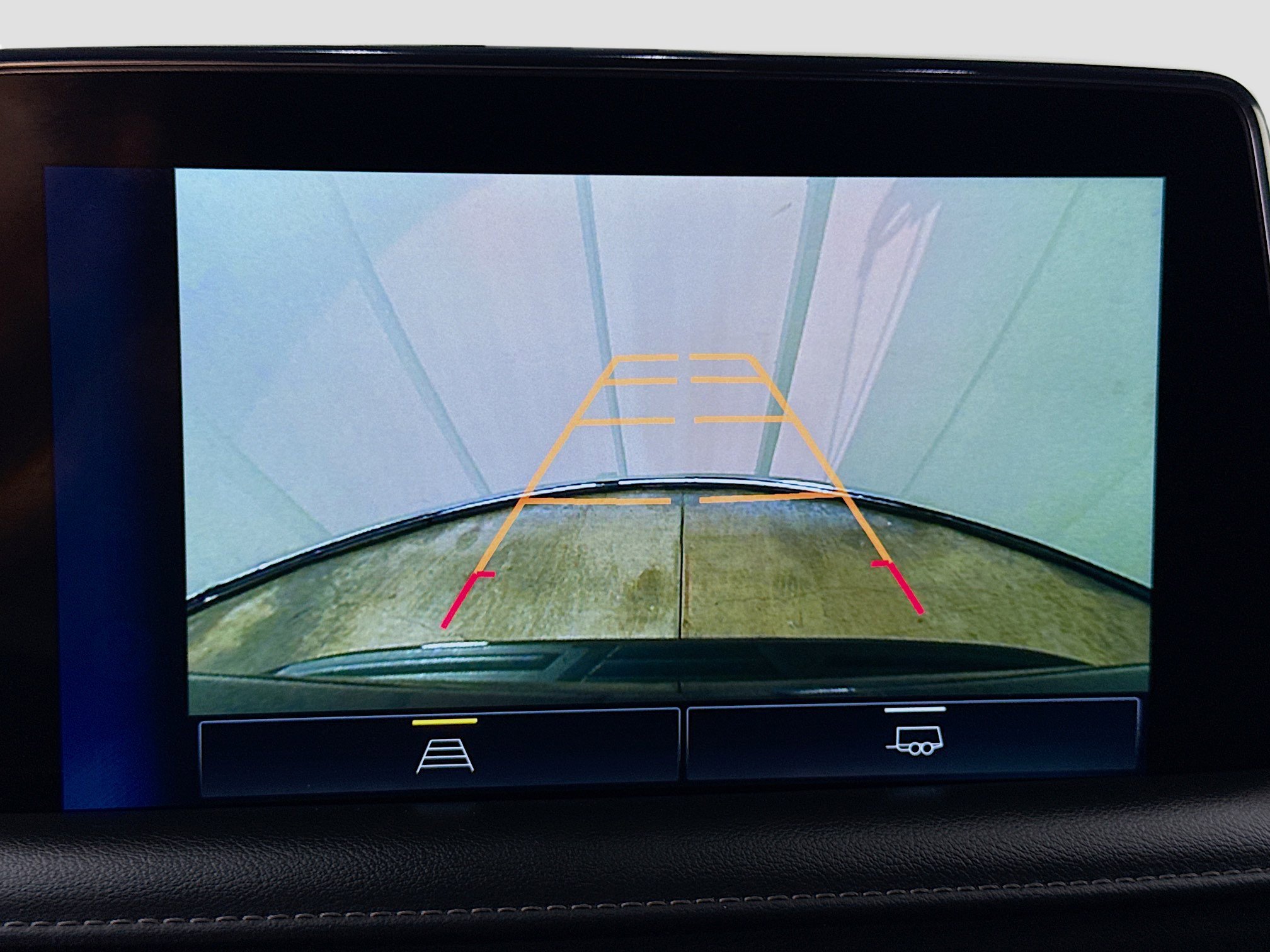 Used 2022 Chevrolet Suburban LT image 14