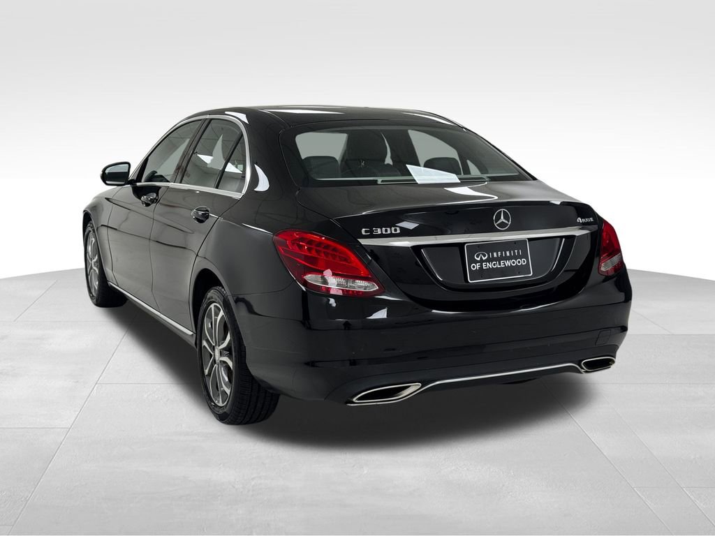 Used 2015 Mercedes-Benz C 300 4MATIC Sedan image 5