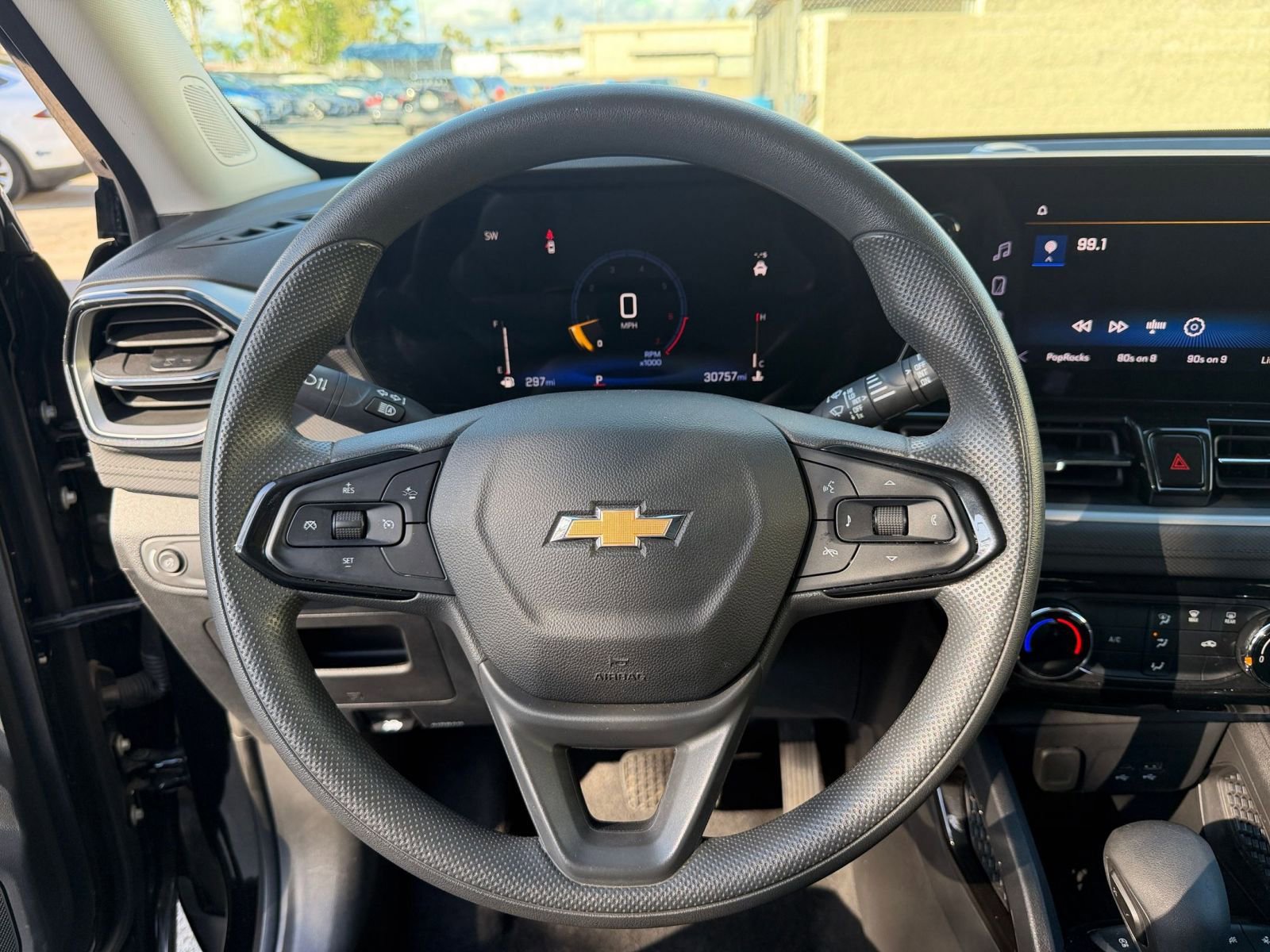 Used 2025 Chevrolet TrailBlazer LT image 27