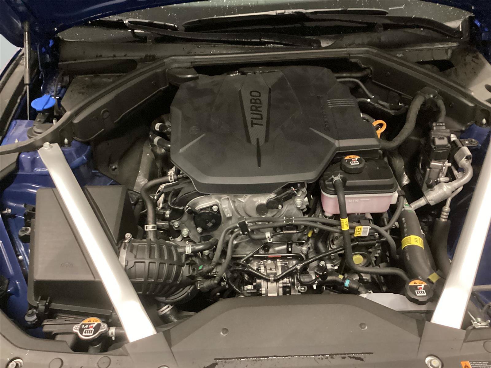 Used 2025 Genesis G70 2.5T w/ Sport Prestige Package RWD image 9