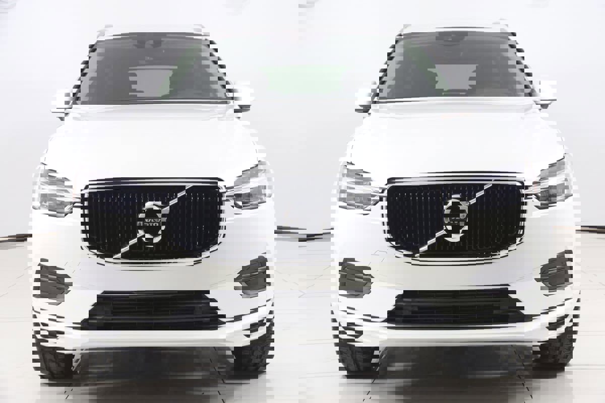 Used 2019 Volvo XC60 T5 Momentum w/ Multimedia Package image 52