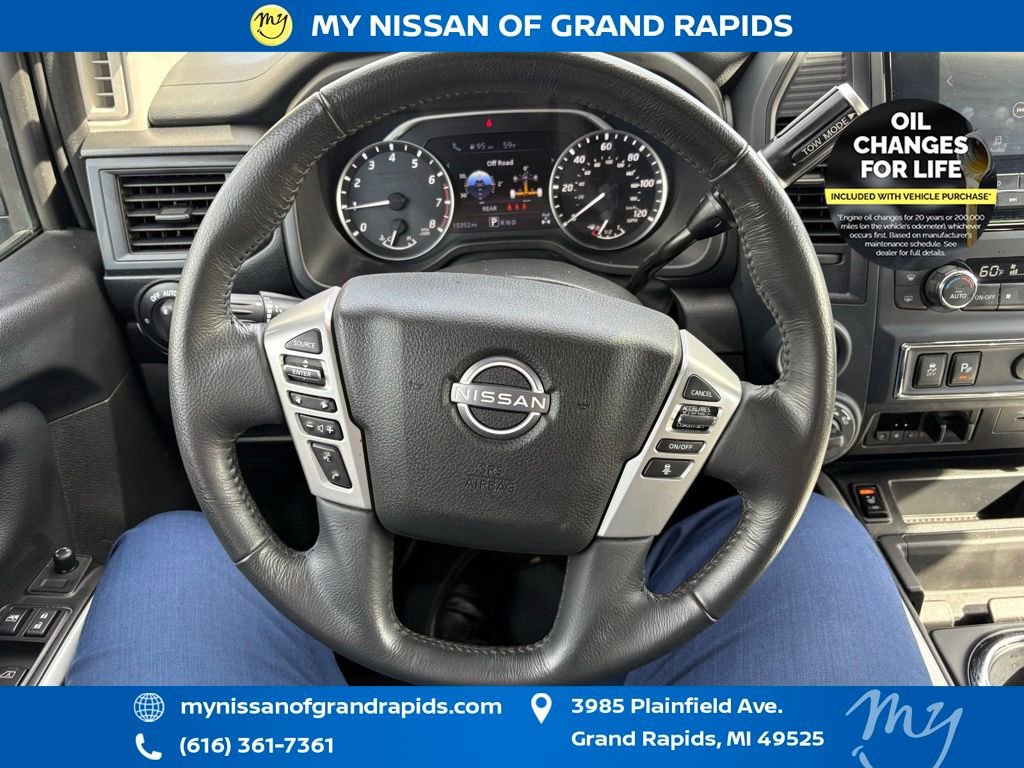 Used 2024 Nissan Titan SV w/ SV Convenience Package image 22
