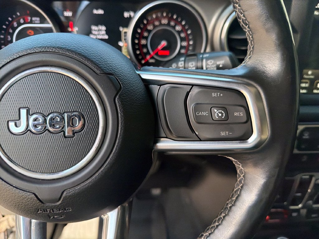 Used 2018 Jeep Wrangler Unlimited Rubicon AWD/4WD image 25