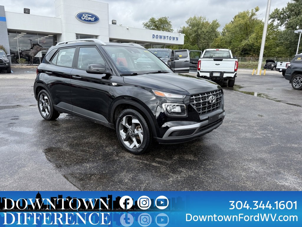 Used 2022 Hyundai Venue SEL