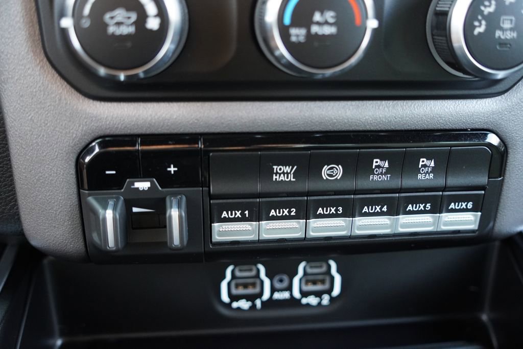 Used 2023 RAM 2500 Big Horn w/ Level 1 Equipment Group image 27