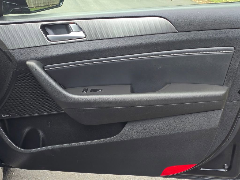 Used 2015 Hyundai Sonata Limited 2.0T image 20