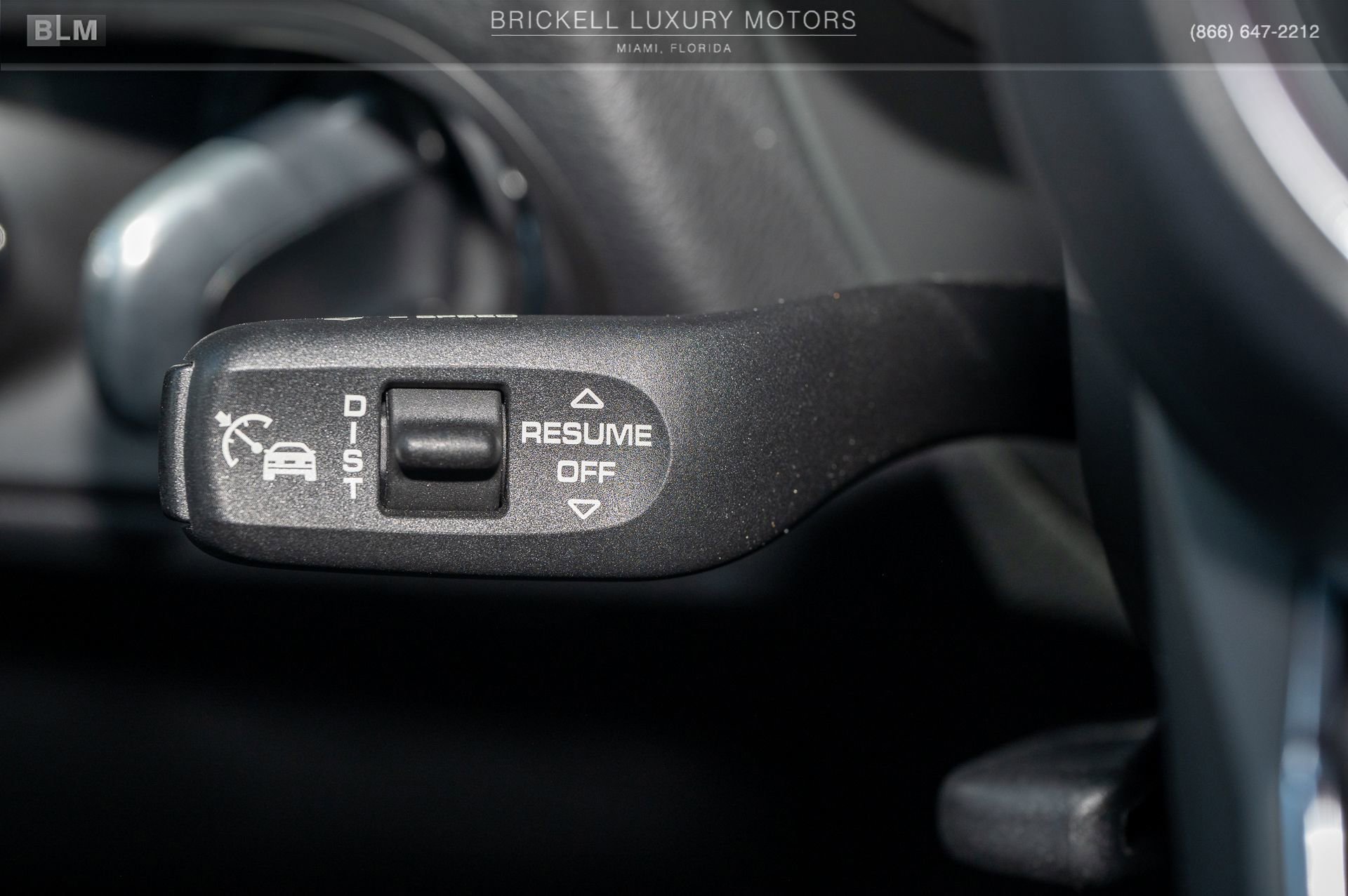 Used 2024 Porsche Macan image 34