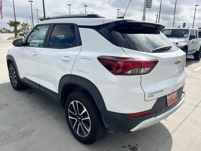 Used 2025 Chevrolet TrailBlazer LT image 4