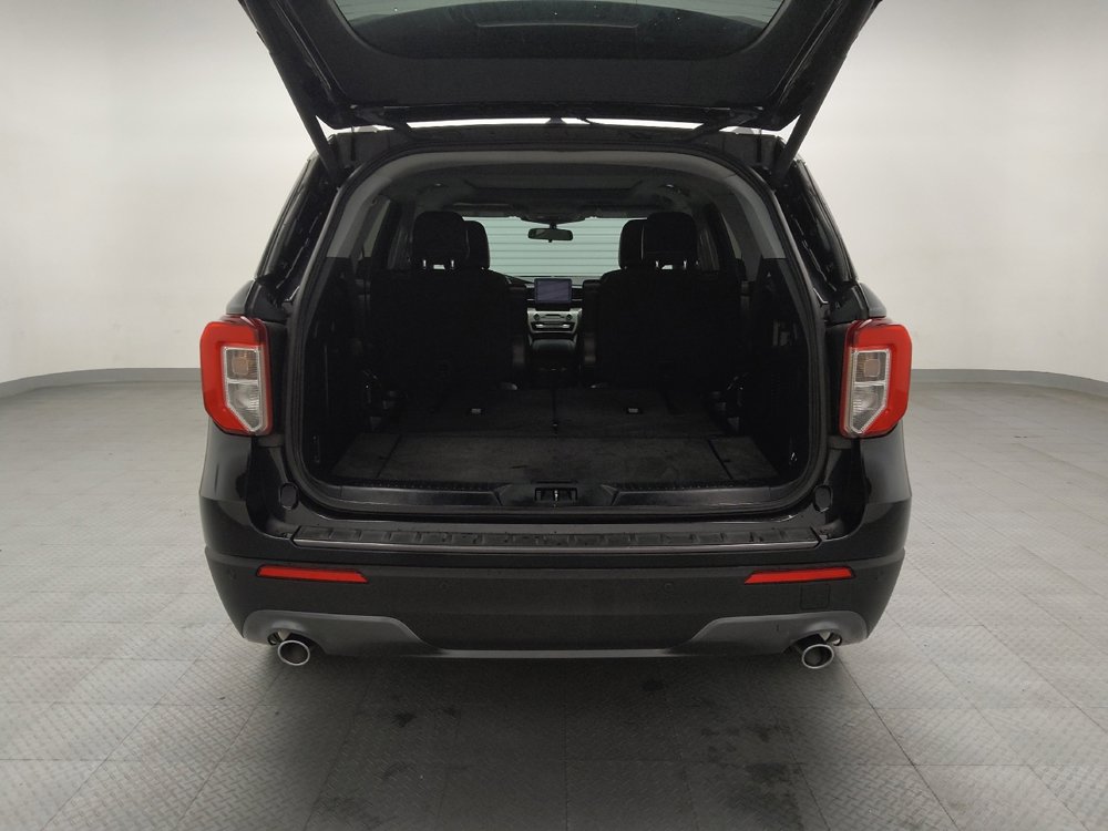 Used 2021 Ford Explorer XLT w/ Equipment Group 202A image 29