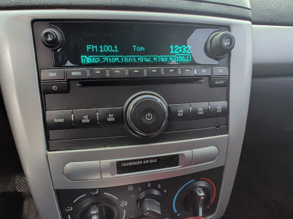 Used 2009 Chevrolet Cobalt LT FWD image 10