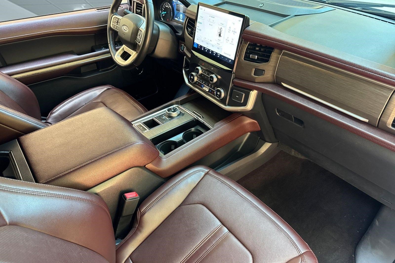 Used 2022 Ford Expedition Max Limited RWD image 36