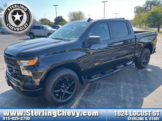 New 2026 Chevrolet Silverado 1500 Custom w/ Turbomax Blackout Package