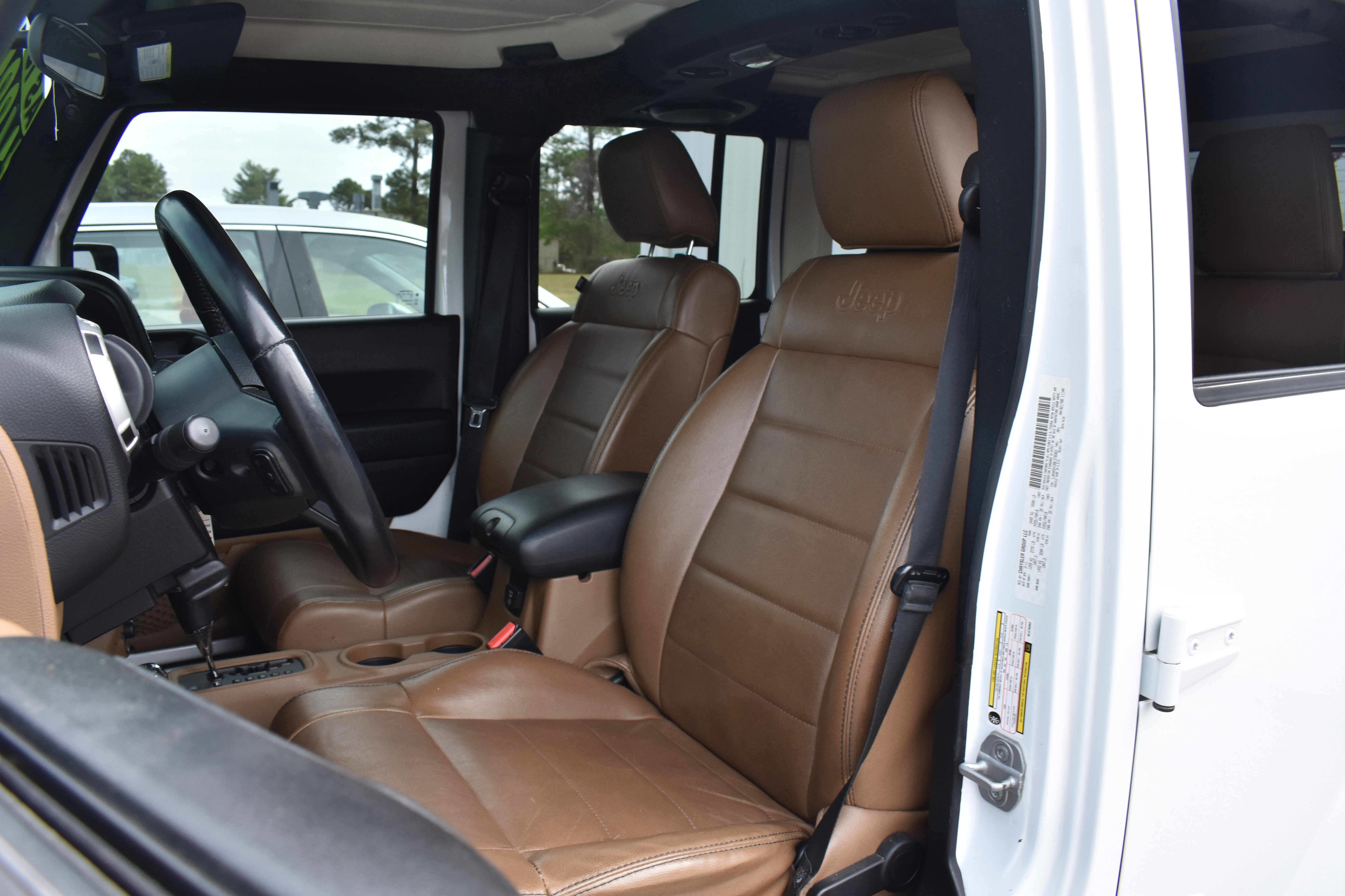 Used 2011 Jeep Wrangler Unlimited Sahara w/ Dual Top Group image 23