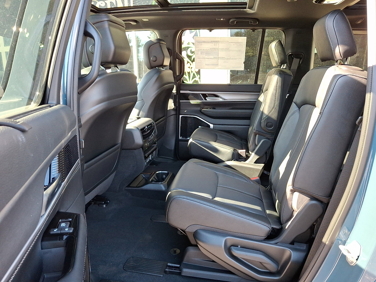 New 2026 Jeep Grand Wagoneer Limited image 6