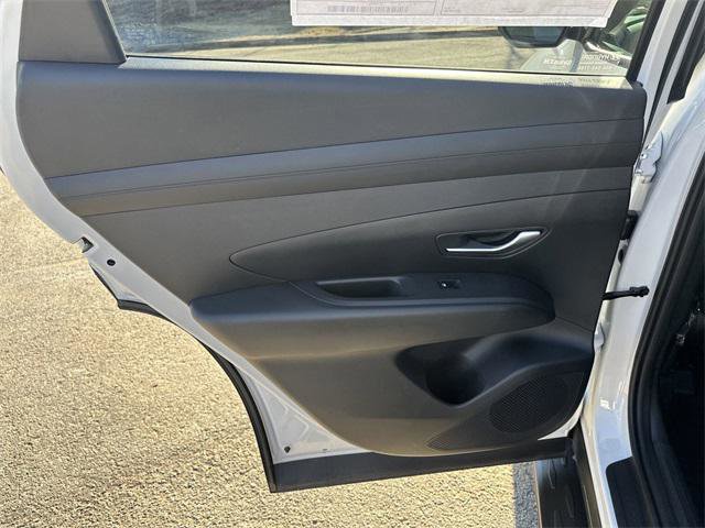 New 2025 Hyundai Tucson SEL image 21