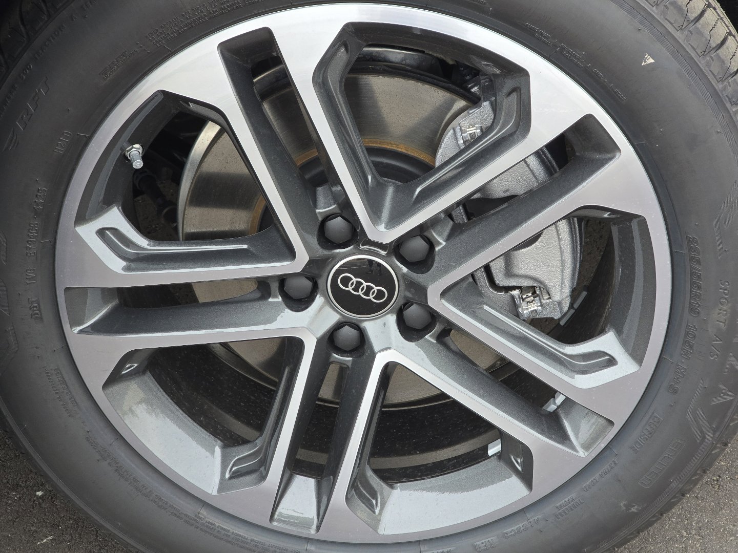 New 2026 Audi Q5 Premium image 26