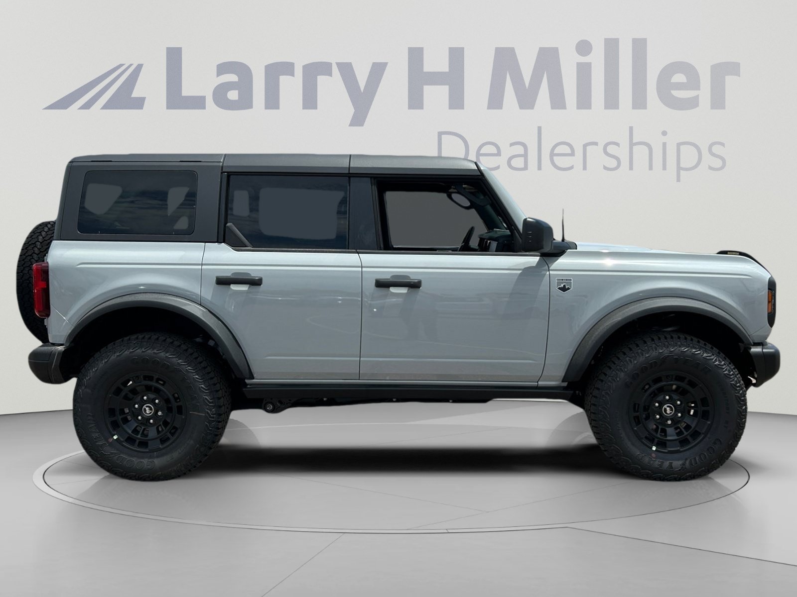 New 2026 Ford Bronco Big Bend w/ Black Diamond Package AWD/4WD image 6