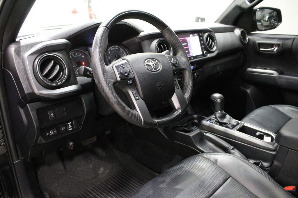 Used 2021 Toyota Tacoma TRD Sport w/ TRD Premium Sport Package image 27