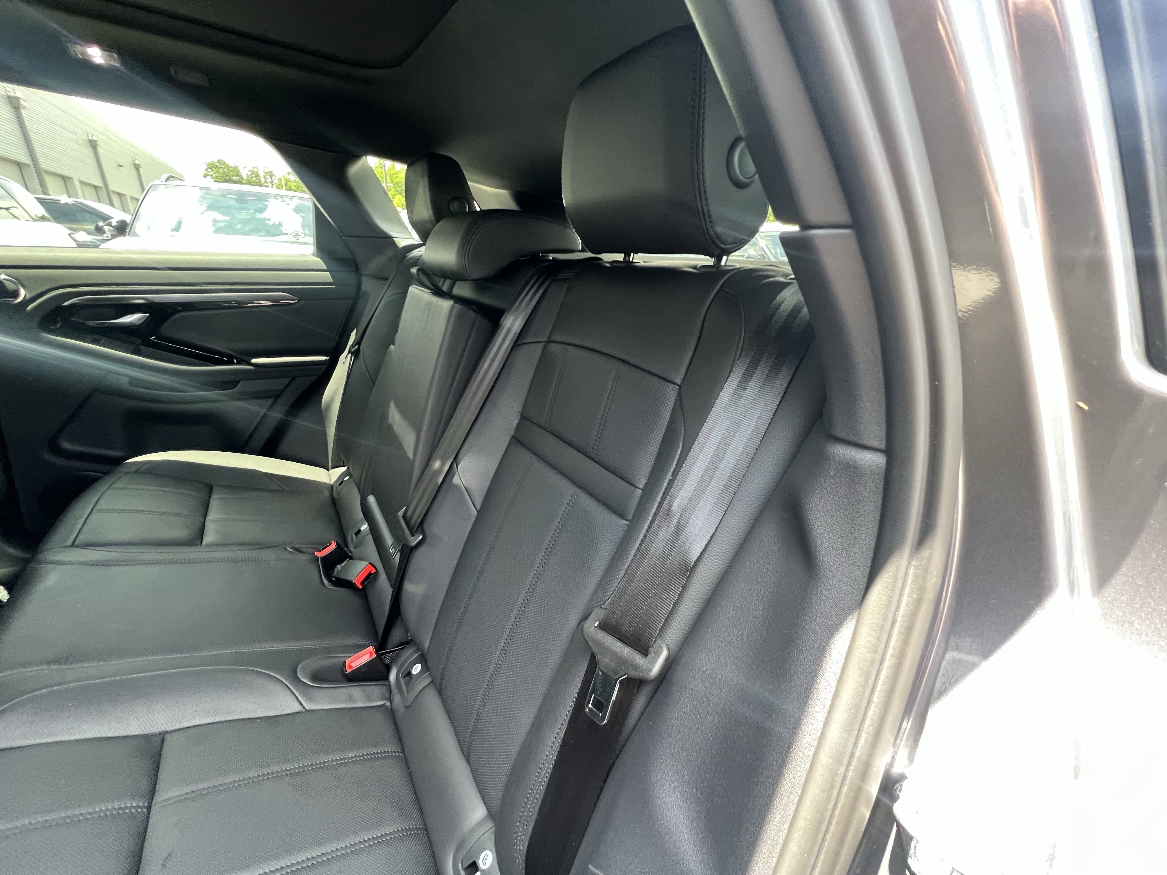 Certified 2022 Land Rover Range Rover Evoque SE image 31