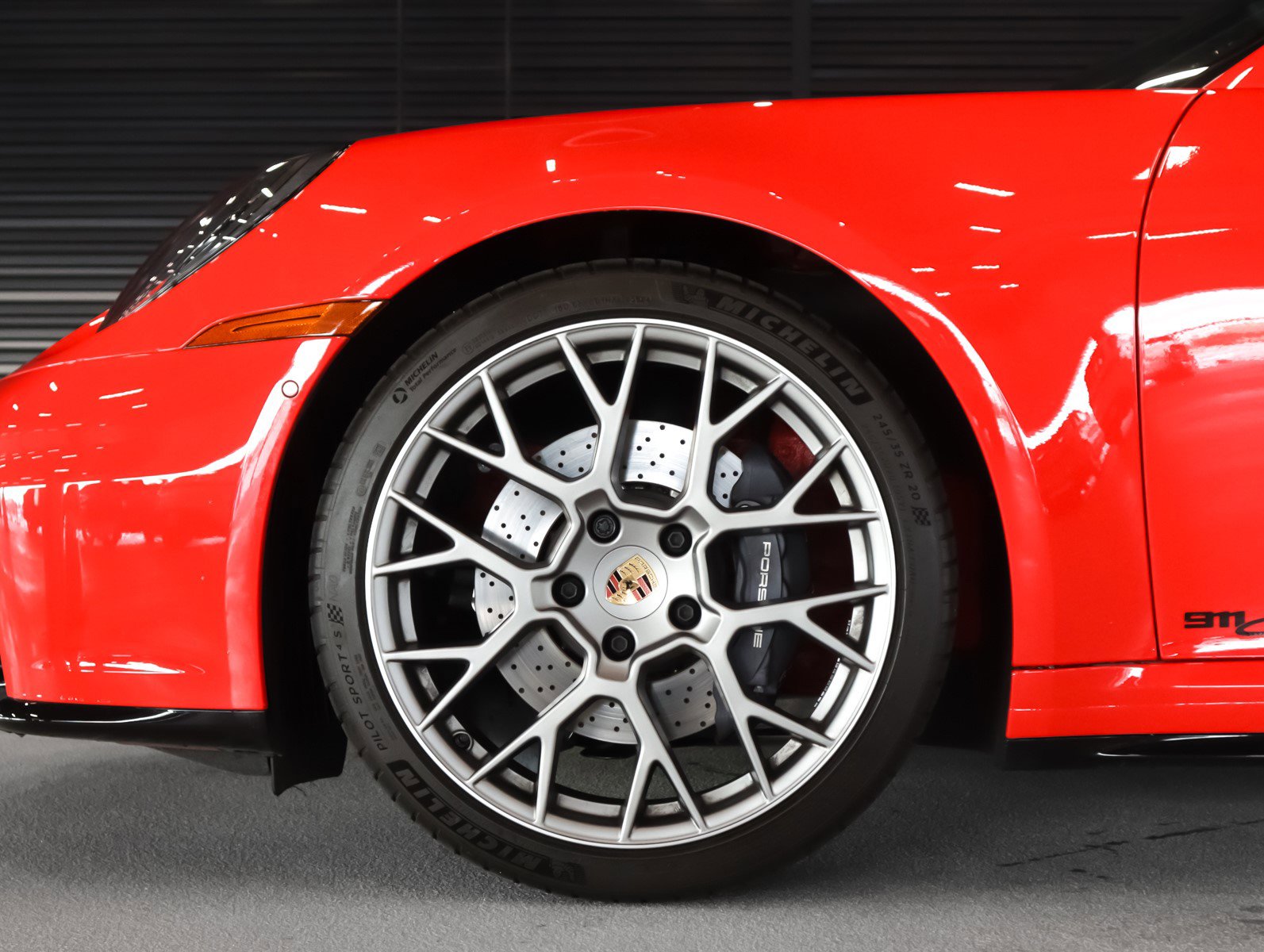 Certified 2025 Porsche 911 Carrera image 12