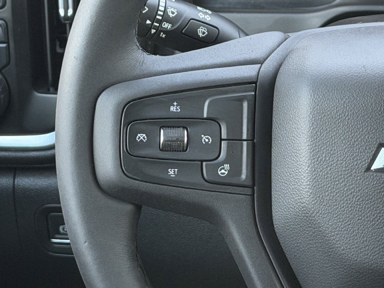 Used 2021 Chevrolet Silverado 1500 RST AWD/4WD image 13
