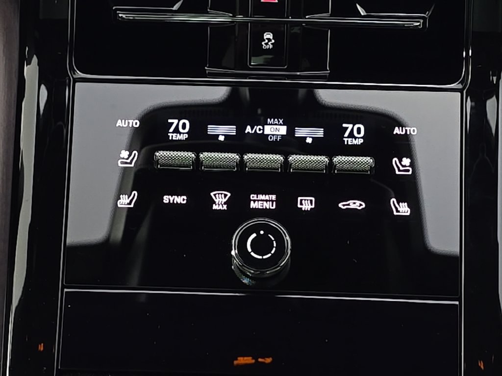 New 2026 Porsche Panamera 4 AWD/4WD image 23