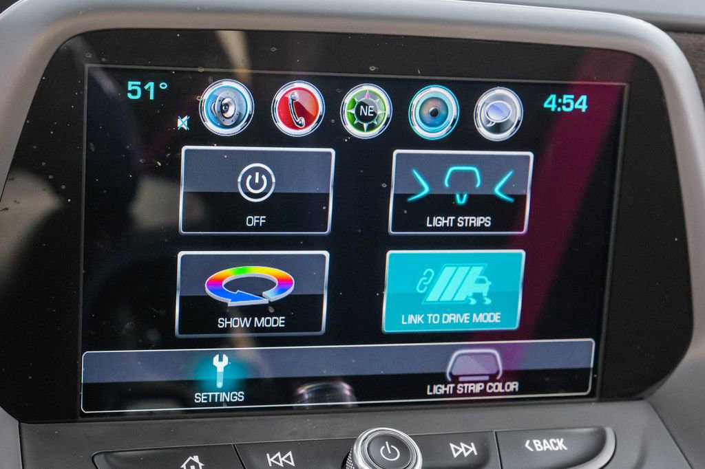 Used 2018 Chevrolet Camaro ZL1 image 32