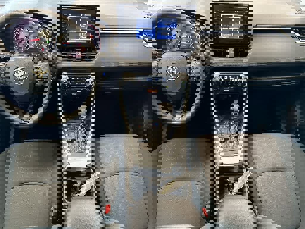 Used 2019 Toyota RAV4 XLE image 29