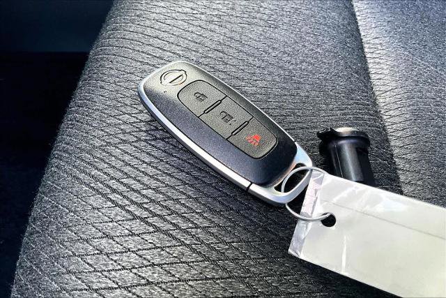 Certified 2024 Nissan Rogue SV image 14