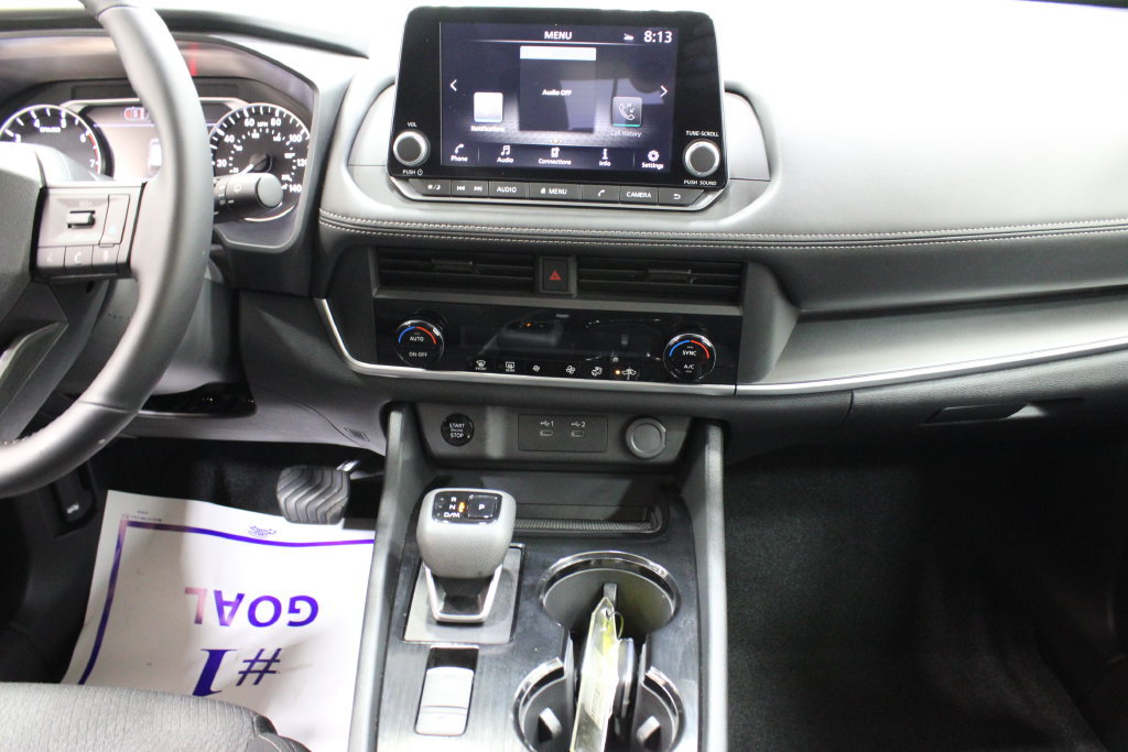 Used 2026 Nissan Rogue SV FWD image 20