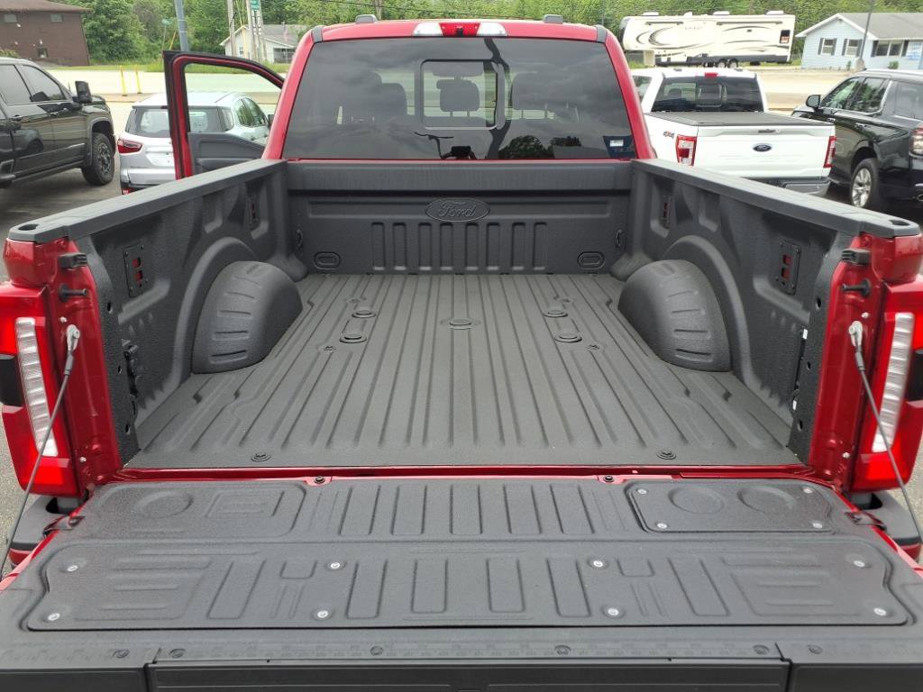 Used 2024 Ford F350 Lariat w/ Lariat Ultimate Package image 16