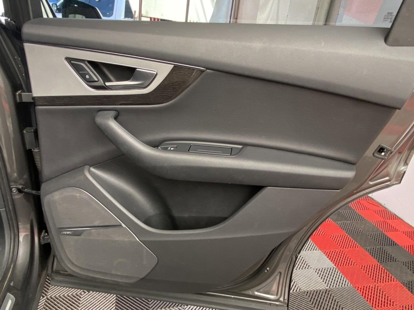 Used 2018 Audi Q7 2.0T Premium Plus w/ Premium Plus Package image 11