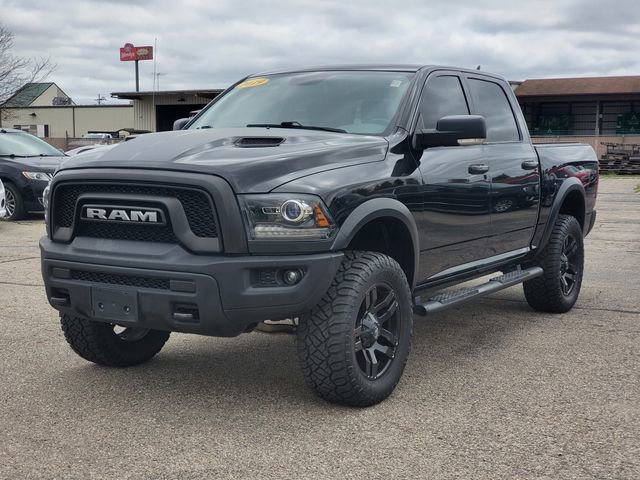 Used 2019 RAM 1500 Classic Warlock AWD/4WD image 2