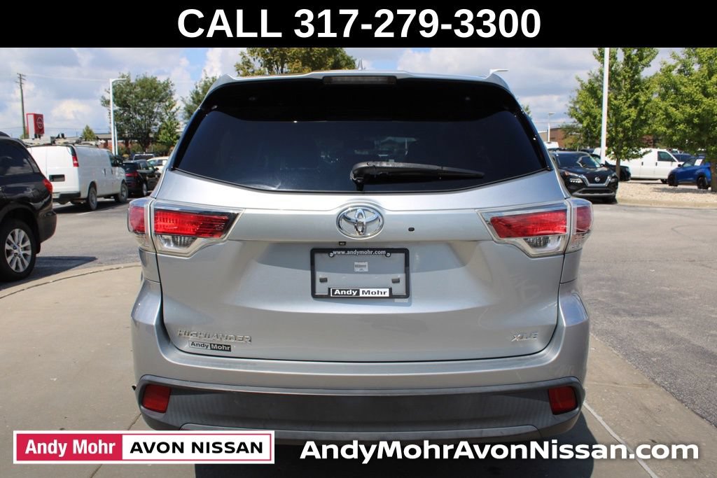 Used 2014 Toyota Highlander XLE FWD image 8