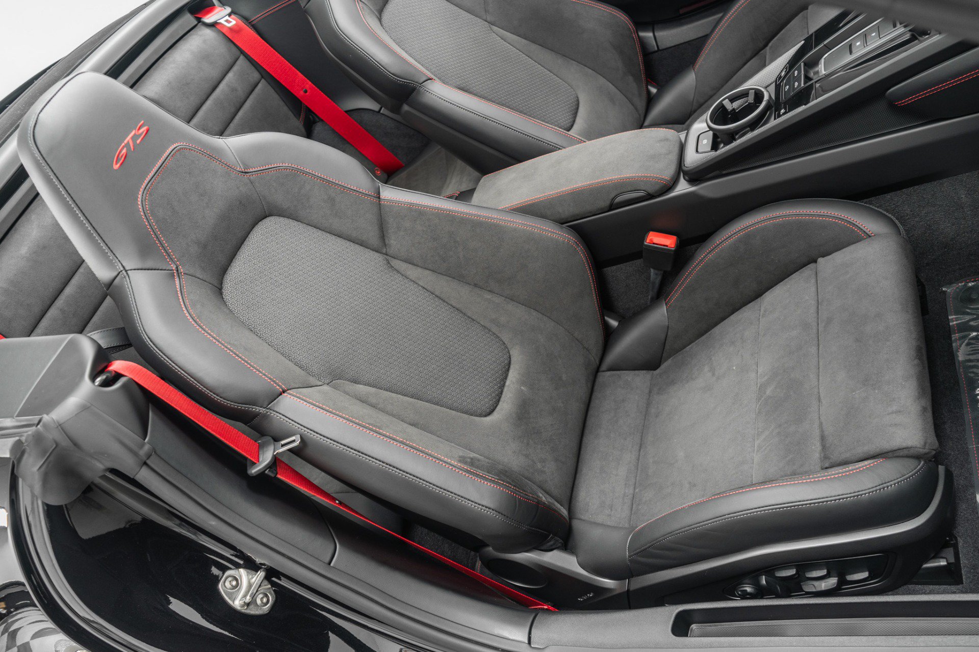 Used 2026 Porsche 911 GTS image 25
