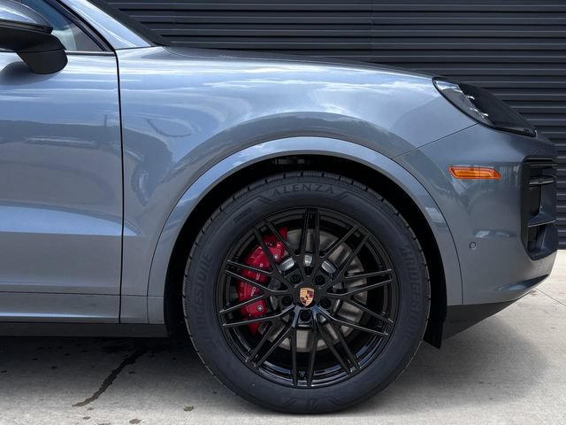 New 2026 Porsche Cayenne S AWD/4WD image 11