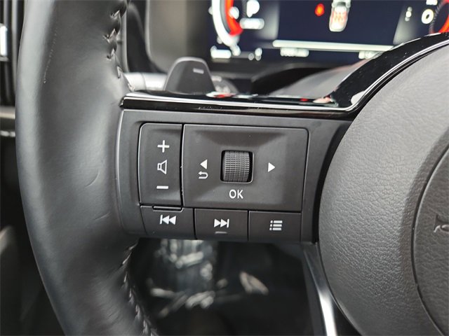 Certified 2024 Nissan Pathfinder Platinum w/ Cargo Package image 9