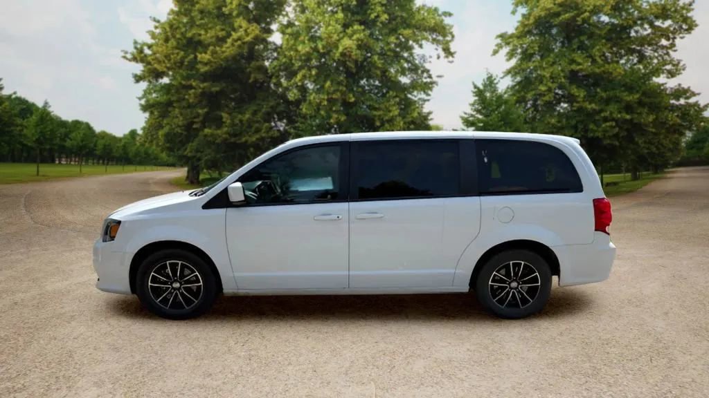 Used 2019 Dodge Grand Caravan GT image 5
