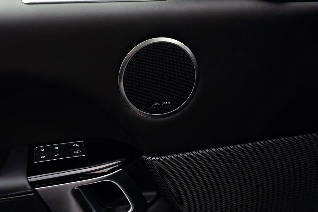 Used 2018 Land Rover Range Rover Sport HSE Dynamic image 18