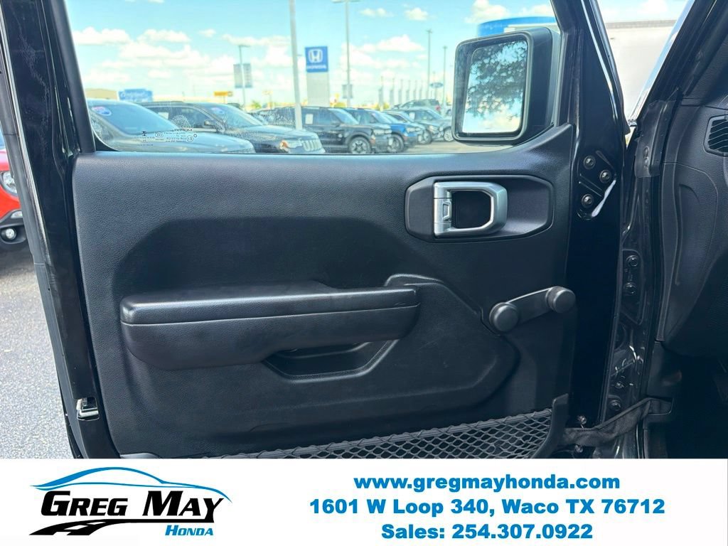 Used 2021 Jeep Wrangler Unlimited Sport AWD/4WD image 10